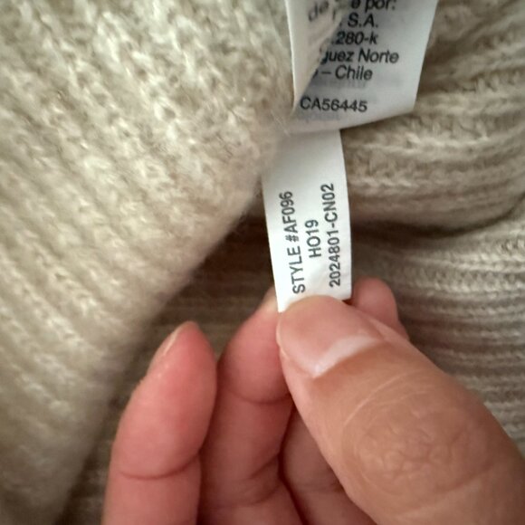 Madewell Windham Cropped 100% Cashmere Pullover Sweater in Oatmeal - Picture 10 of 12